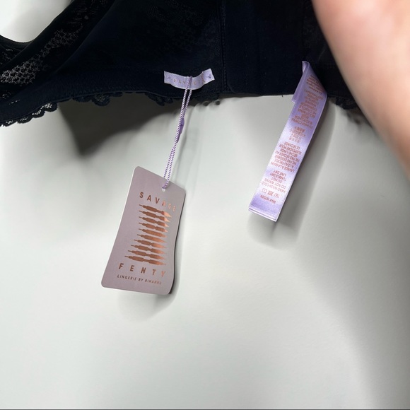 NWT Savage X Fenty Black Lace Bra - Picture 5 of 6